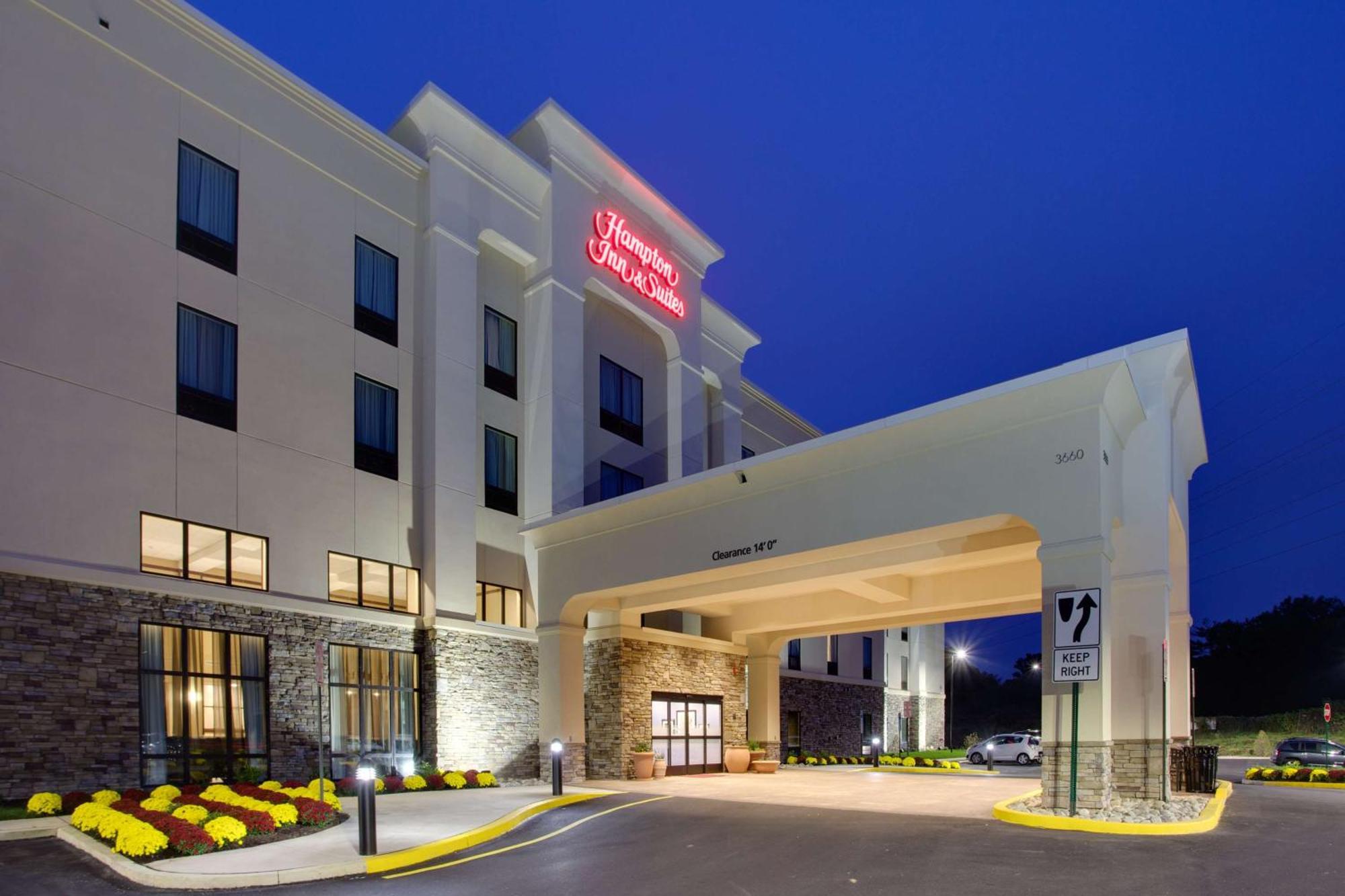 Hampton Inn&Suites Philadelphia/Bensalem Bagian luar foto