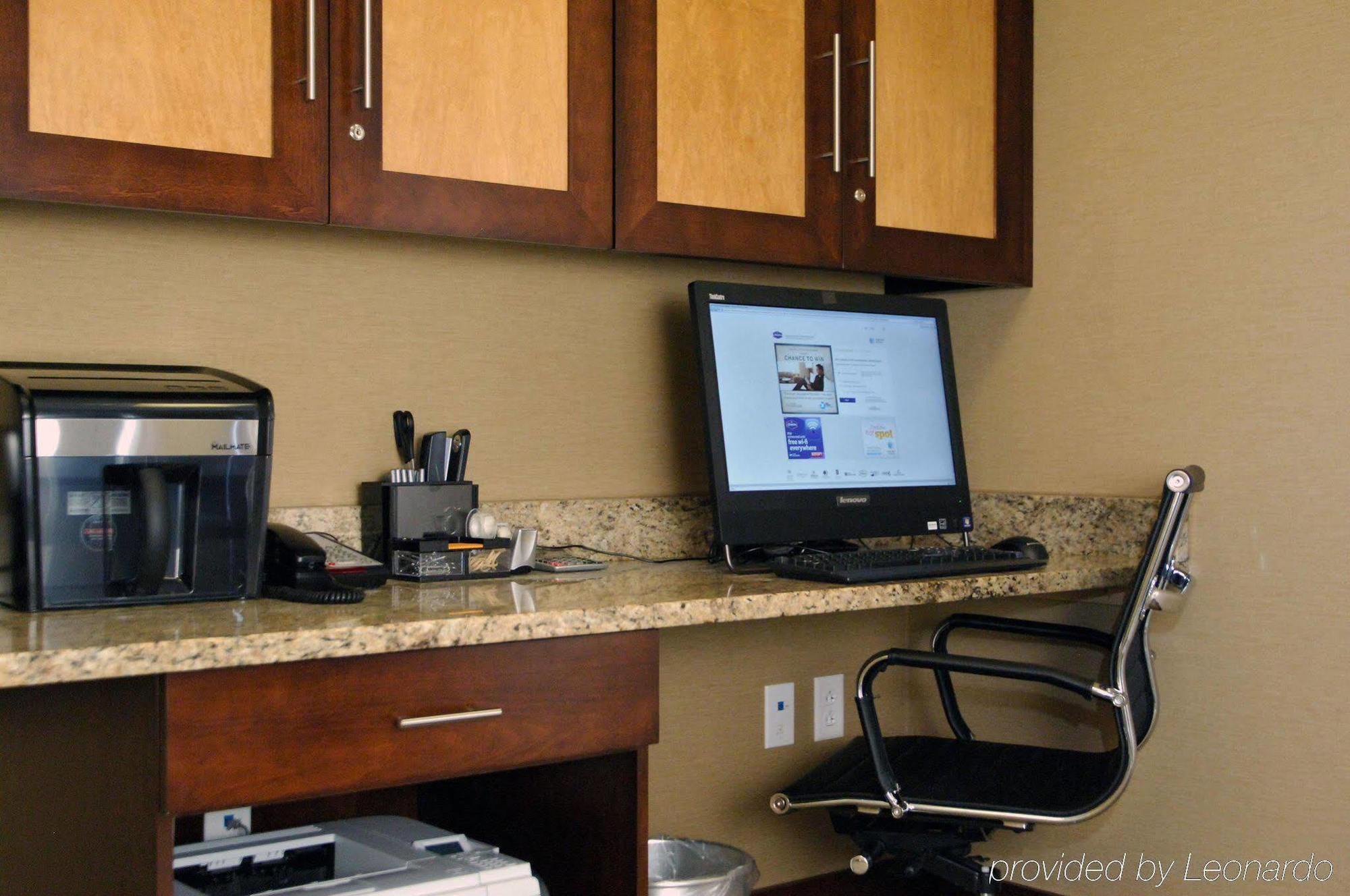 Hampton Inn&Suites Philadelphia/Bensalem Bagian luar foto